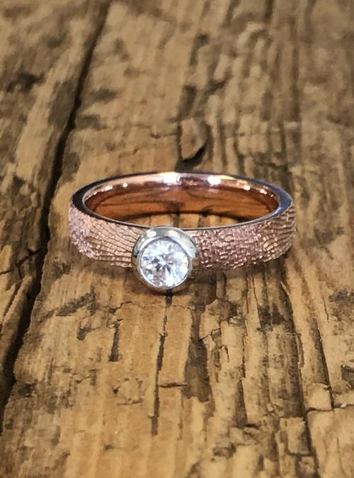 Fingerprint Engagement Ring, Rose Gold, round, 4mm
