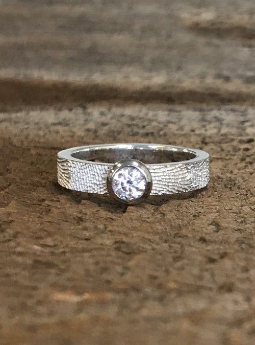  Fingerprint  Engagement  Ring  White  Gold  Flat 4mm