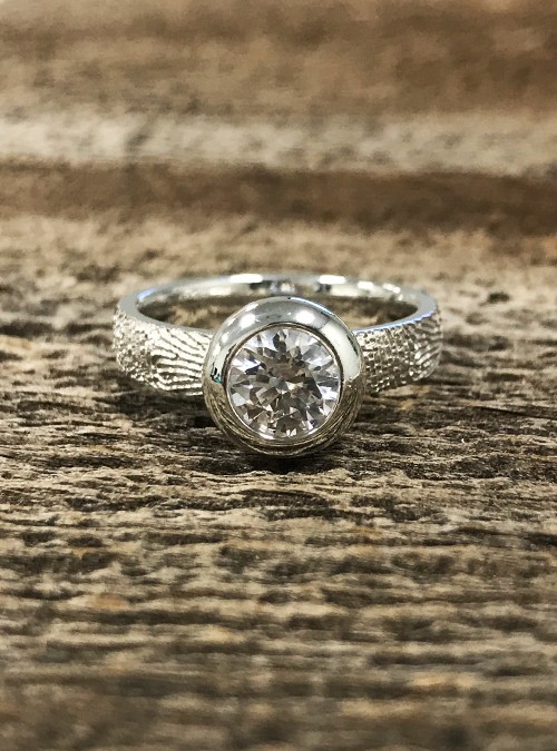 Fingerprint Engagement Ring, White Gold, round, 4mm