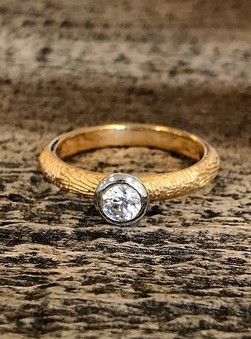 Fingerprint Engagement Ring, Yellow Gold, round, 3mm