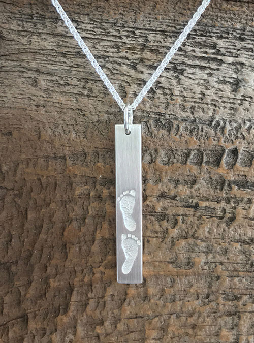 Footprint Bar Necklace, White Gold