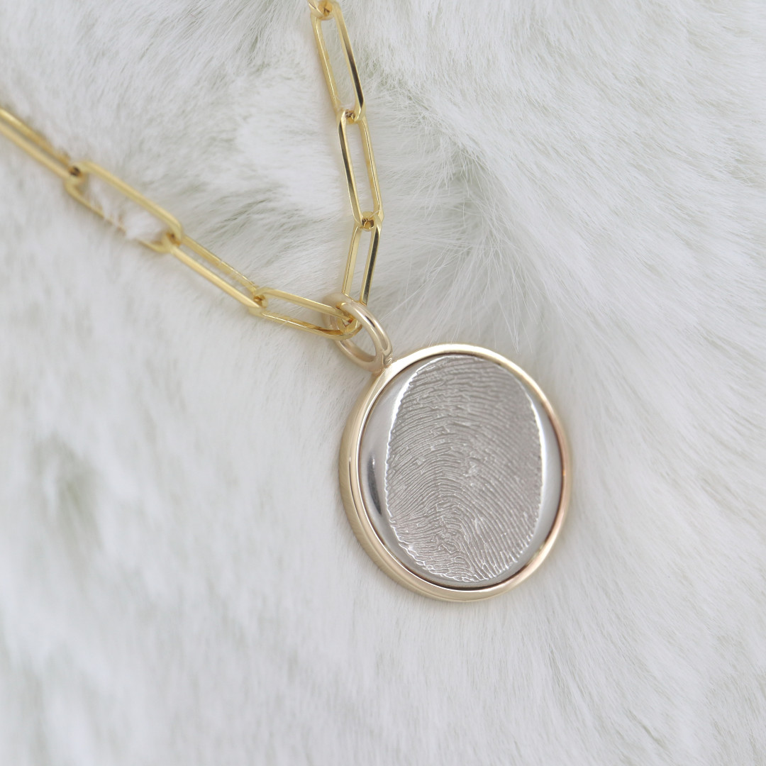 11 Featured 19mm Framed Gold Fingerprint Option