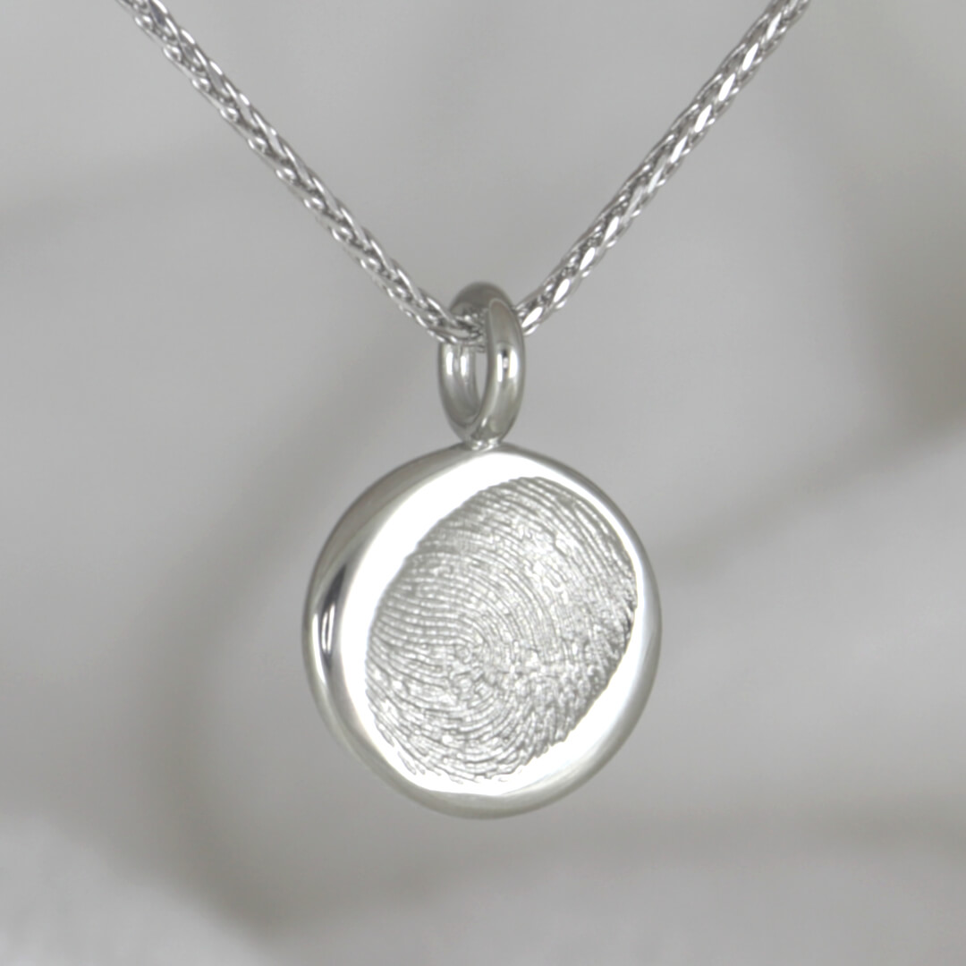 Choosing the Perfect Memorial Gift A Guide to Meaningful Jewelry Fingerprint Necklace 2025 01 07 Choosing the Perfect Memorial Gift A Guide to Meaningful Jewelry Fingerprint Necklace 2025 01 07